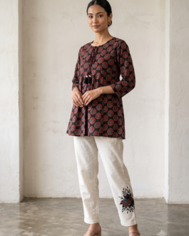 Jaipuri Cotton Printed Short Kurti with Off-White Linen Pants Co-Ord Set